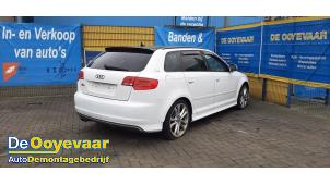 Audi S3 Sportback S3 2.0 T FSI 16V Épave (2009, Blanc, Noir)