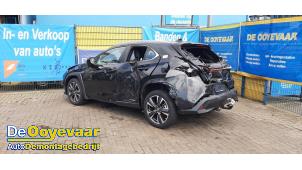 Lexus UX 250h 2.0 16V Épave (2019, Noir)