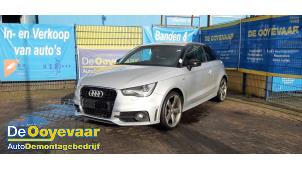 Audi A1 1.2 TFSI Épave (2012, Gris, Noir)