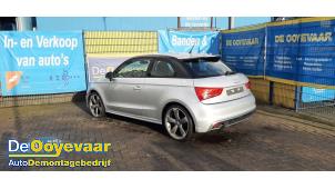 Audi A1 1.2 TFSI Épave (2012, Gris, Noir)