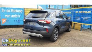 Ford Kuga III 2.5 PHEV 16V Samochód złomowany (2021, Niebieski)