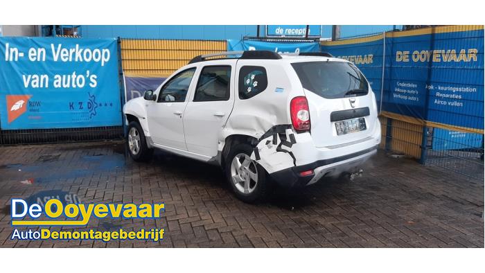 Dacia Duster 1.6 16V Épave (2011, Blanc)