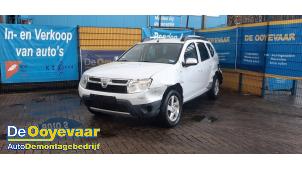 Dacia Duster 1.6 16V Épave (2011, Blanc)
