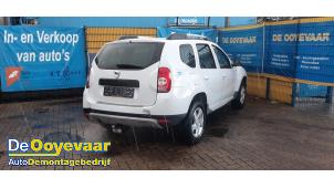 Dacia Duster 1.6 16V Épave (2011, Blanc)