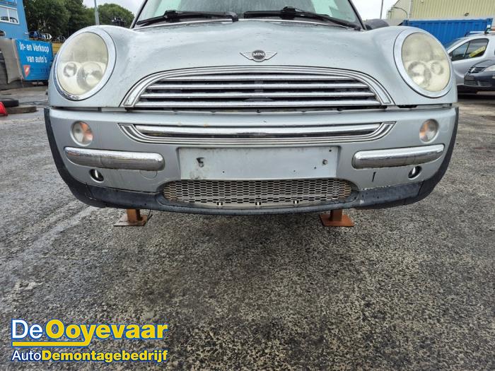 Mini Mini One/Cooper 1.6 16V Cooper Skrotfordon (2002, GRIJS)