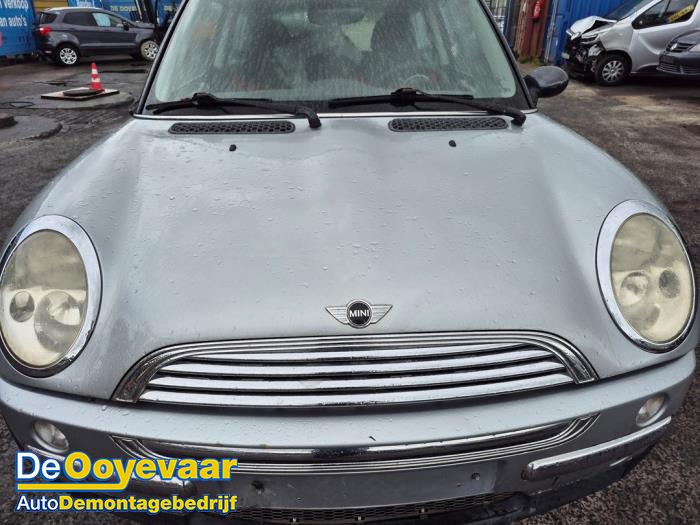Mini Mini One/Cooper 1.6 16V Cooper Skrotfordon (2002, GRIJS)