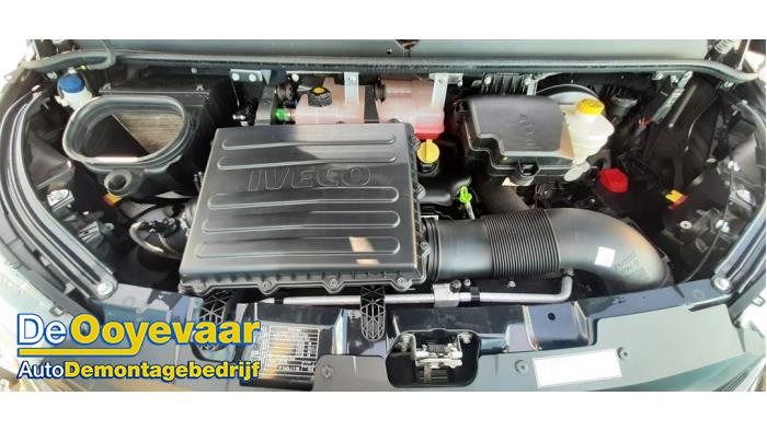 Iveco New Daily VI 33S14, 35C14, 35S14 Épave (2022, Gris)