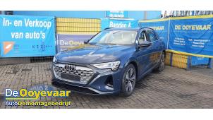 Audi Q8 E-tron 50 Quattro 95 kWh Épave (2023, Bleu)