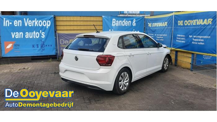 Volkswagen Polo VI 1.0 MPI 12V Épave (2019, Blanc)