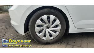 Volkswagen Polo VI 1.0 MPI 12V Épave (2019, Blanc)