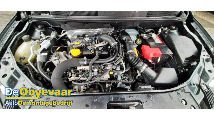 Dacia Sandero III 1.0 TCe 100 12V ECO-G Skrotfordon (2021, GRIJS)