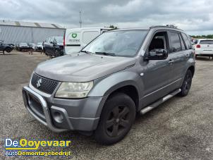 Suzuki Grand Vitara II 2.0 16V  (Épave)