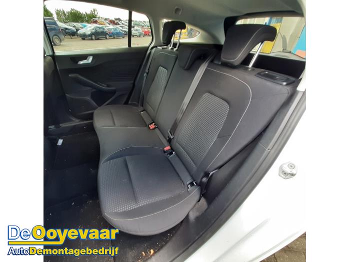 Ford Focus 4 Wagon 1.0 Ti-VCT EcoBoost 12V 100 Épave (2020, Blanc)