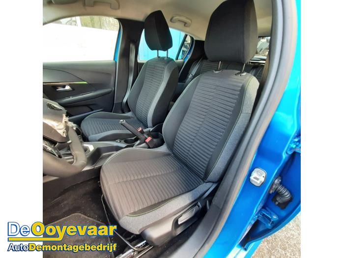 Peugeot 208 II 1.2 Vti 12V PureTech 75 Vehículo de desguace (2025, Azul)