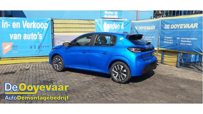 Peugeot 208 II 1.2 Vti 12V PureTech 75 Vehículo de desguace (2025, Azul)