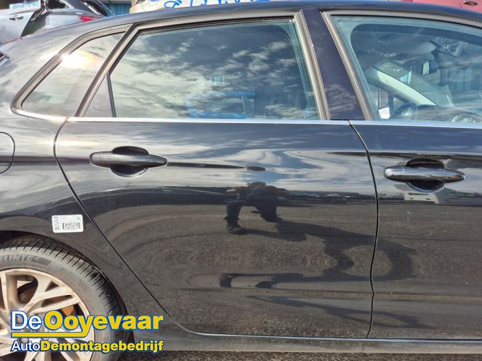 Citroen C4 Berline 1.6 16V VTi Vehículo de desguace (2011, Negro)