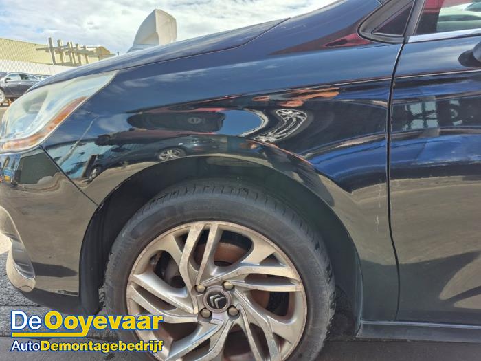 Citroen C4 Berline 1.6 16V VTi Vehículo de desguace (2011, Negro)