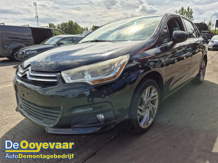 Citroen C4 Berline 1.6 16V VTi Vehículo de desguace (2011, Negro)