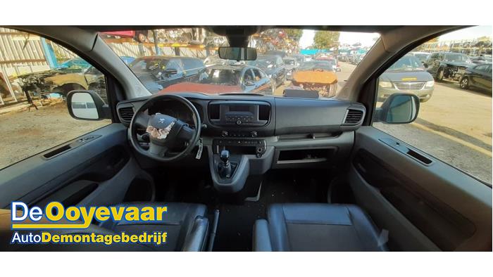 Peugeot Expert 1.5 BlueHDi 100 Schrottauto (2021, Weiß)