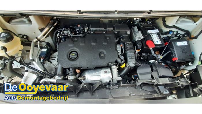 Peugeot Expert 1.5 BlueHDi 100 Schrottauto (2021, Weiß)