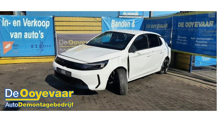 Opel Corsa F Electric Long Range 51kWh Vehículo de desguace (2025, Blanco)