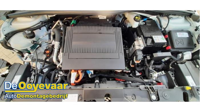 Opel Corsa F Electric Long Range 51kWh Vehículo de desguace (2025, Blanco)