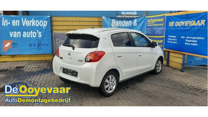 Mitsubishi Space Star 1.2 12V Épave (2014, Blanc)