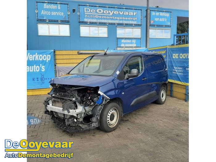 Peugeot Partner 1.6 BlueHDI 75 Samochód złomowany (2019, Niebieski)