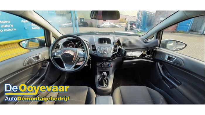 Ford Fiesta 6 1.25 16V Schrottauto (2017, Grau)