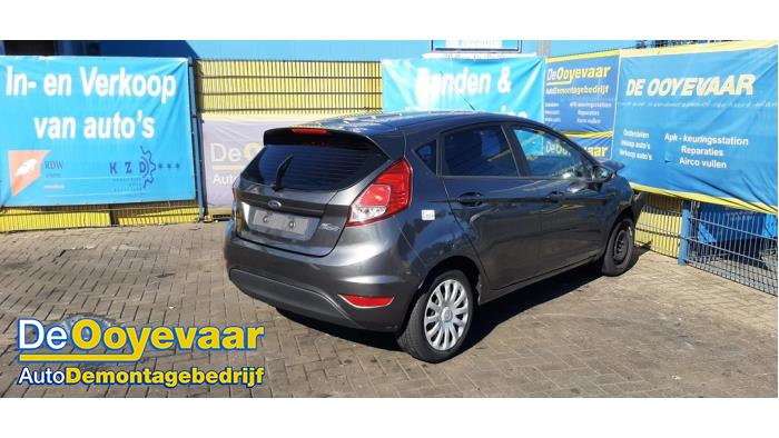 Ford Fiesta 6 1.25 16V Schrottauto (2017, Grau)