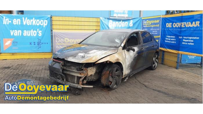 Volkswagen Golf VIII 2.0 GTI 16V Vehículo de desguace (2021, Gris)