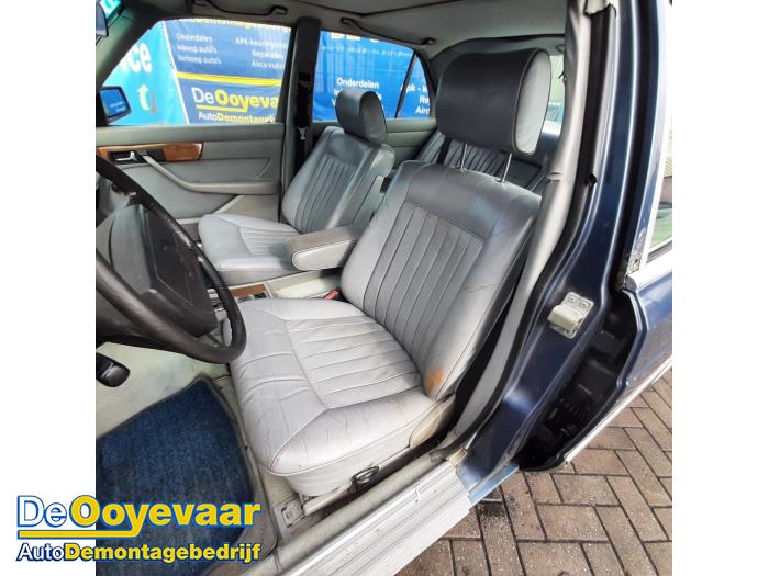 Mercedes S-Klasse Skrotfordon (1982, BLAUW)