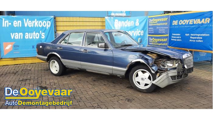 Mercedes S-Klasse Skrotfordon (1982, BLAUW)