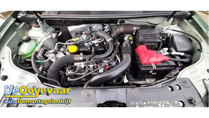 Dacia Duster 1.0 TCE 100 Bi-Fuel, Eco-G 12V Samochód złomowany (2023, Szary)