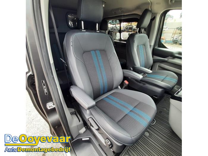 Ford Transit Custom 2.0 EcoBlue 170 AWD Épave (2024, Gris)