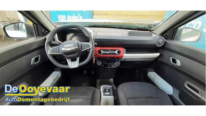 Dacia Spring 65 Samochód złomowany (2024, Bialy)