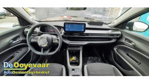 Jeep Avenger 54 kWh Vehículo de desguace (2024, Negro)