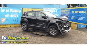 Jeep Avenger 54 kWh Vehículo de desguace (2024, Negro)
