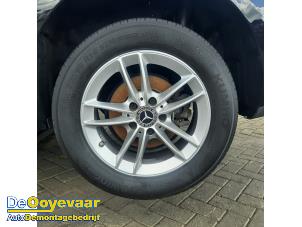 Mercedes CLA 1.3 CLA-180 Turbo 16V Vehículo de desguace (2020, Negro)