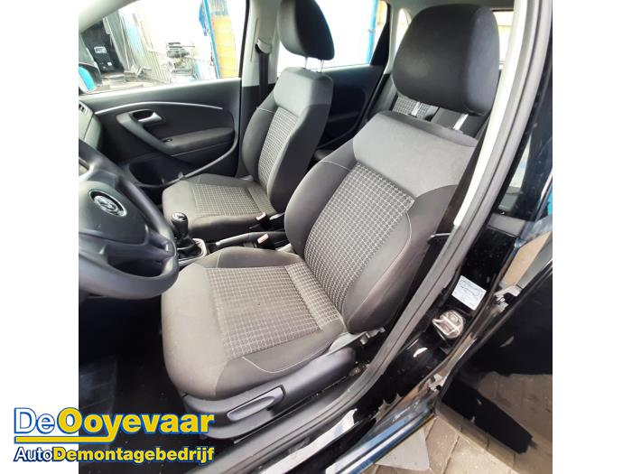 Volkswagen Polo 14- Vehículo de desguace (2017, Negro)