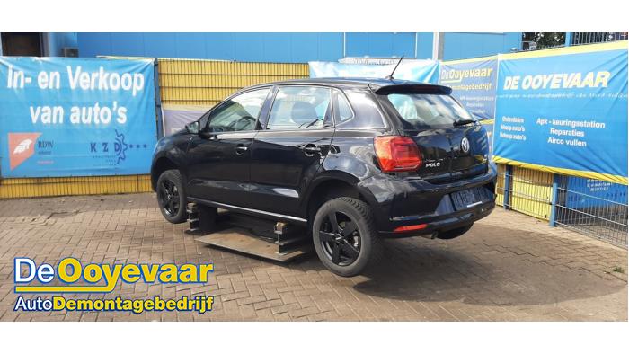 Volkswagen Polo 14- Vehículo de desguace (2017, Negro)