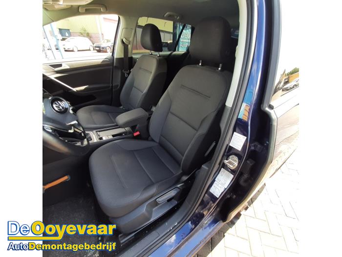 Volkswagen Golf VII 1.5 TSI Evo BlueMotion 16V Vehículo de desguace (2018, Azul)