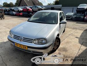 Volkswagen Golf IV 1.4 16V  (Desguace)