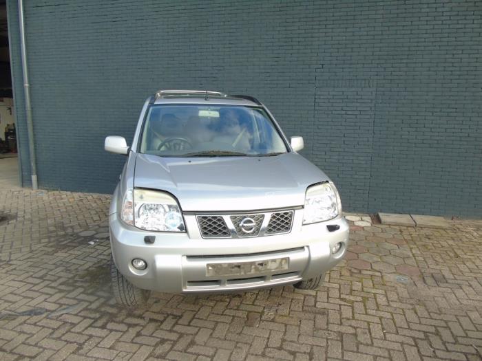 Nissan X-Trail 2.5 16V 4x4 Salvage vehicle (2006, Gray)
