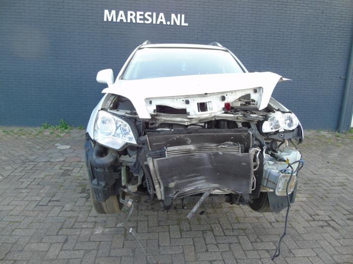 Opel Antara 2.2 CDTI 16V 4x2 Épave (2015, Blanc)