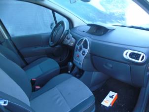 Renault Modus/Grand Modus 1.6 16V Épave (2008, Noir)
