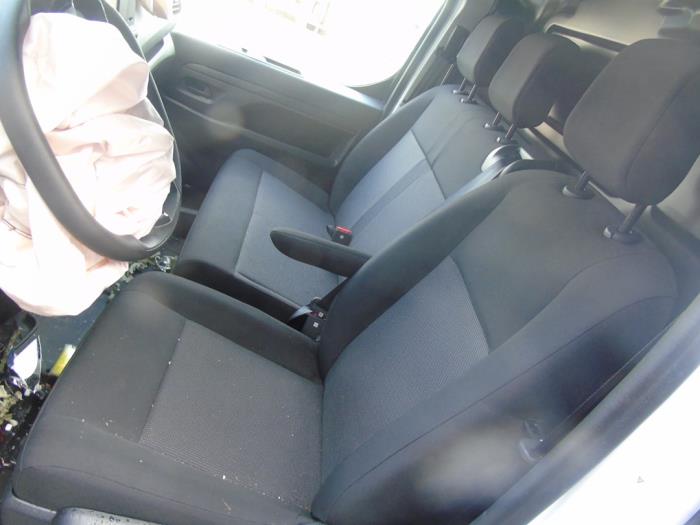 Peugeot Expert 1.5 BlueHDi 120 Vehículo de desguace (2024, Blanco)