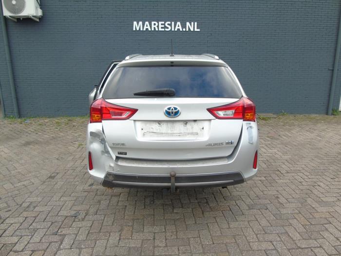 Toyota Auris Touring Sports 1.8 16V Hybrid Skrotfordon (2015, GRIJS)