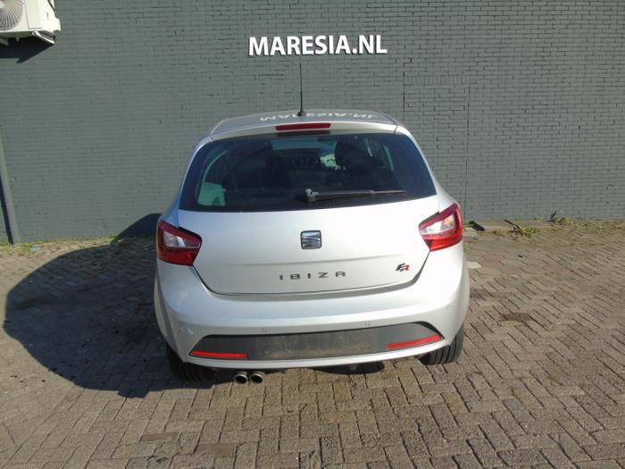 Seat Ibiza IV 1.0 EcoTSI 12V Schrottauto (2015, Grau)