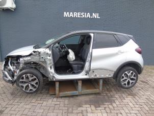 Renault Captur I 0.9 Energy TCE 12V Épave (2018, Gris)